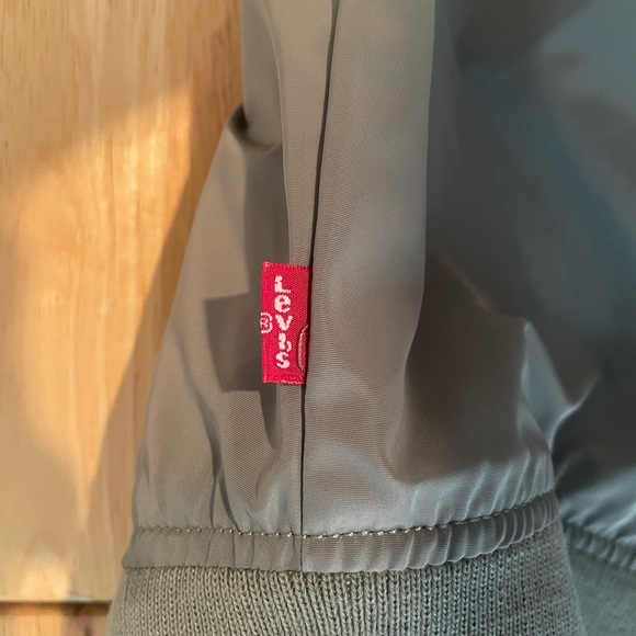 Levi Strauss Ladies Jacket-NWT size Medium - Picture 12 of 16
